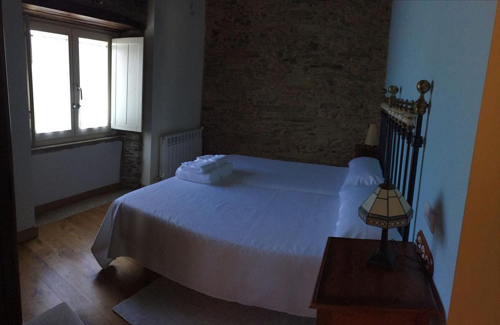Vila Peregrina Castaneda  Luaran gambar